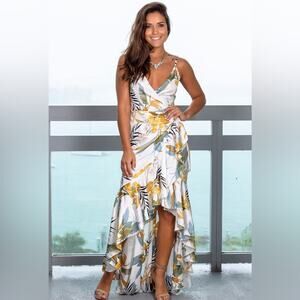 LUXXEL Floral Wrap Maxi Dress Size Medium